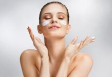 How To Select A Natural Face Moisturizer That Works For You