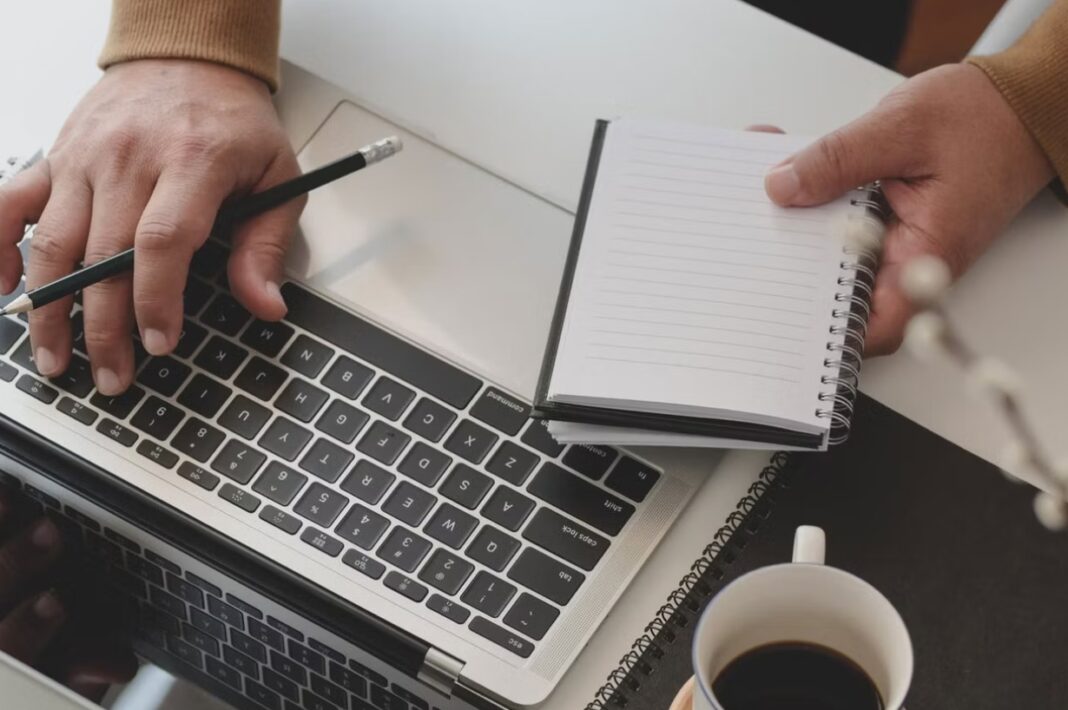 Google Docs vs. Microsoft Word A Comprehensive Comparison The