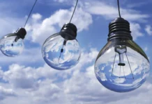 How Artists Transform Glass into Masterpieces – The Beauty of Glass Artworks