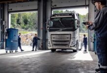 Understanding Truck Maintenance Schedules ─ When to Service Your Vehicle